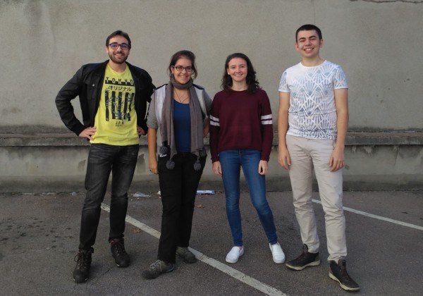L’équipe 2018 des volontaires d’Unis-Cité propose à tous les organismes des sessions d’animation sur les éco-gestes au bureau.  Florent (21 ans), Lucille (24 ans), Maëlle (18 ans) et Victor (22 ans). 